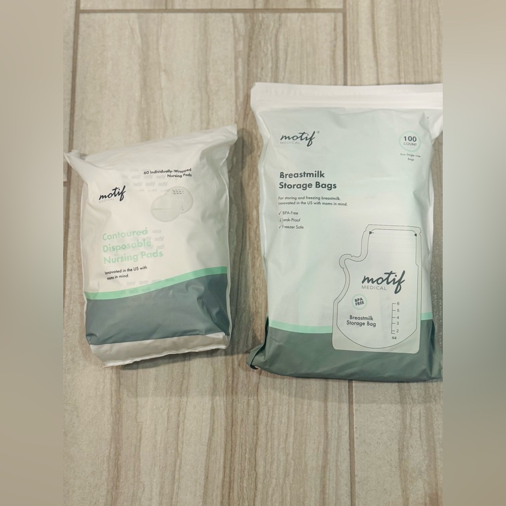 NEW Motif Breastmilk Storage Bags and Nursing Pads